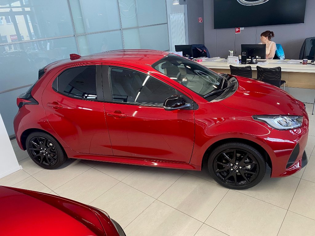 Mazda 2 Hybrid