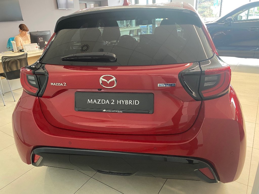 Mazda 2 Hybrid