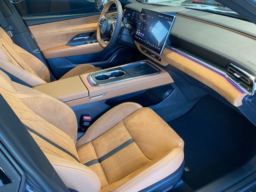 Mazda 6e