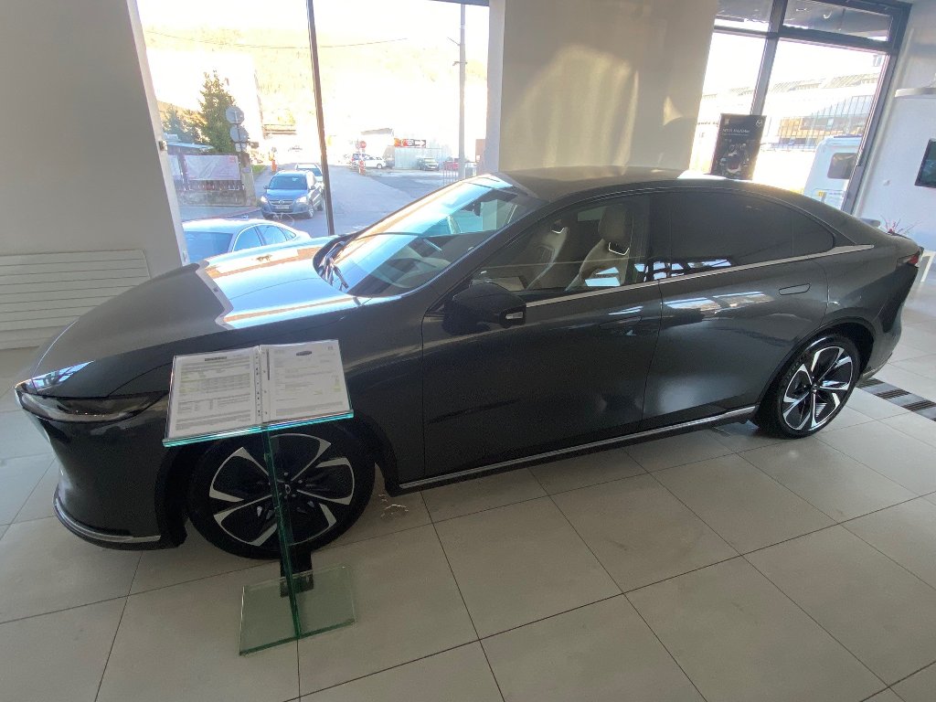 Mazda 6e