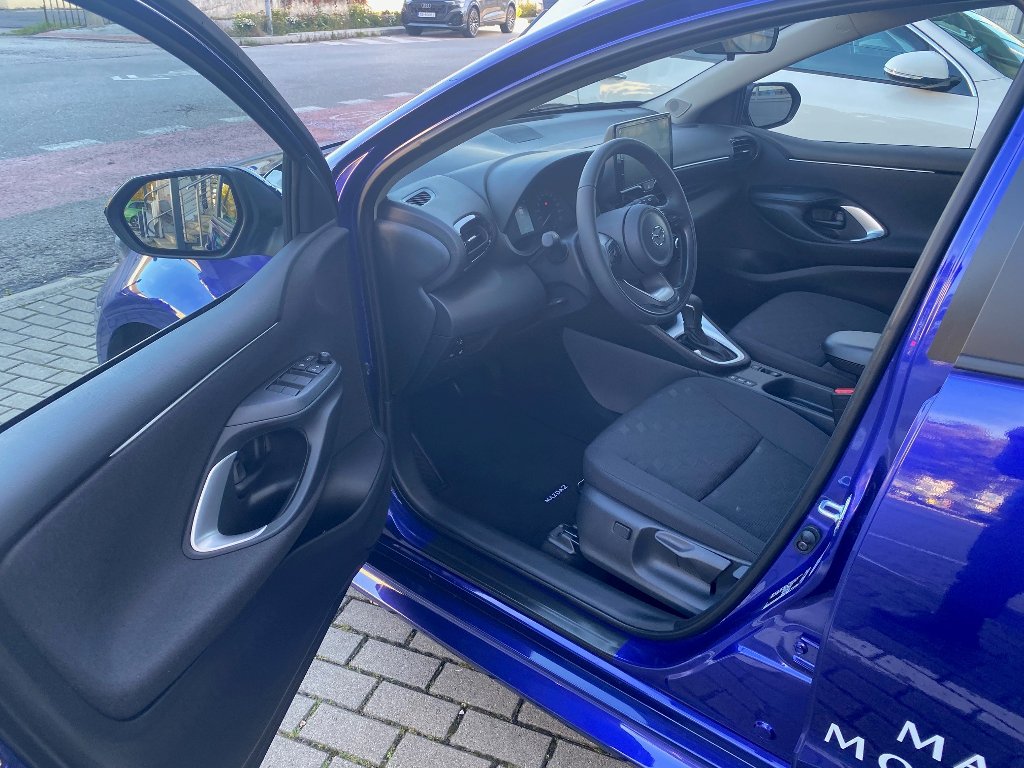 Mazda 2 Hybrid